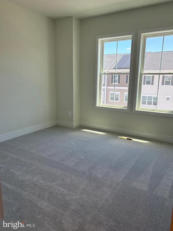 Building Photo - 133 Bamboo Shoot Ln