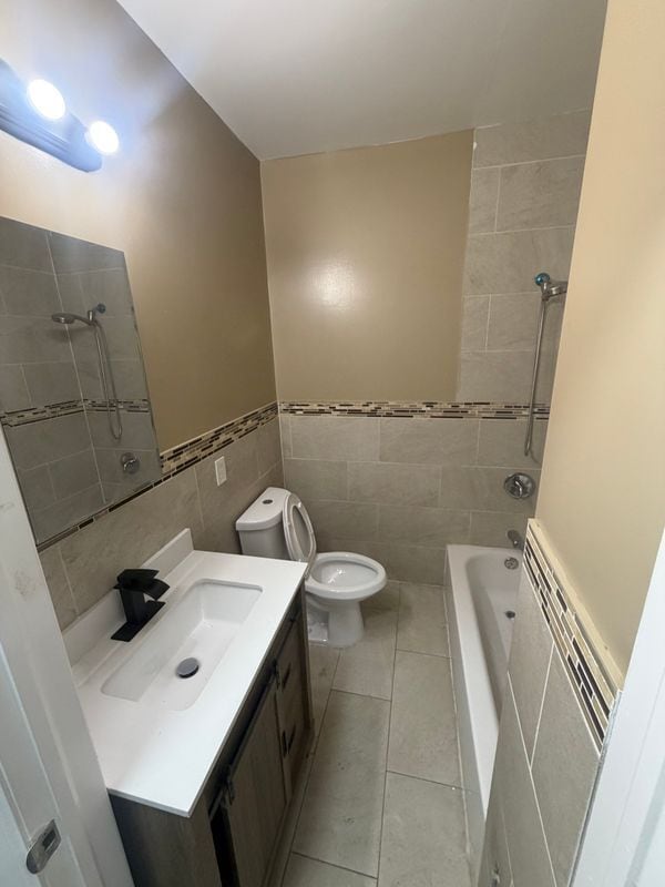 Photo - 131 Huntington Terrace Unit 1