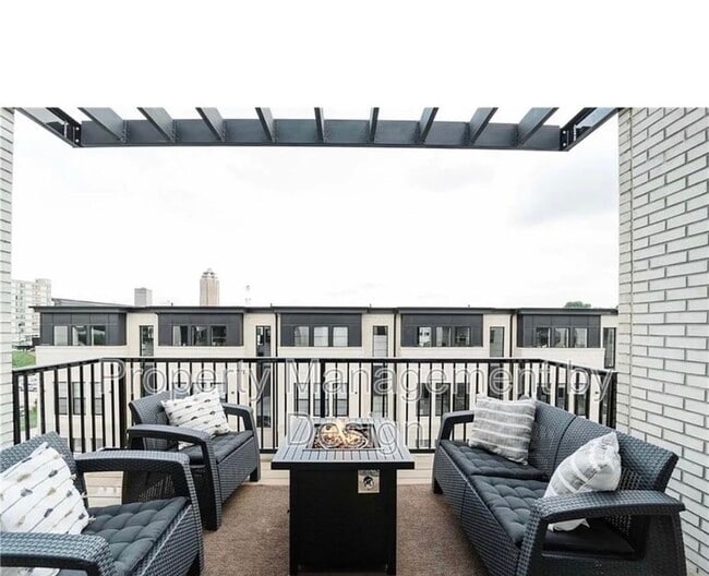 Photo - 1367 Keosauqua Way