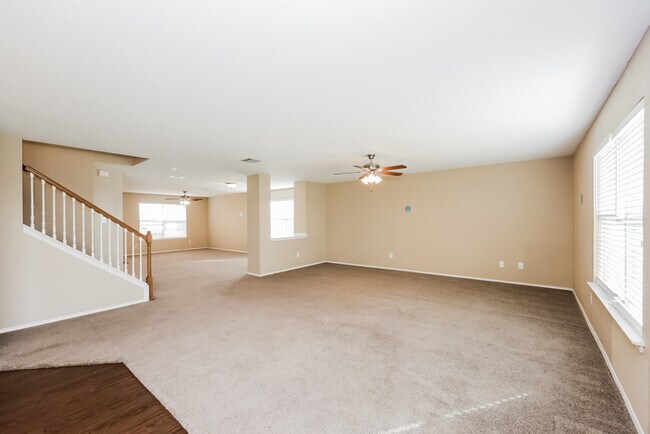 Photo - 200 Cheyenne Dr