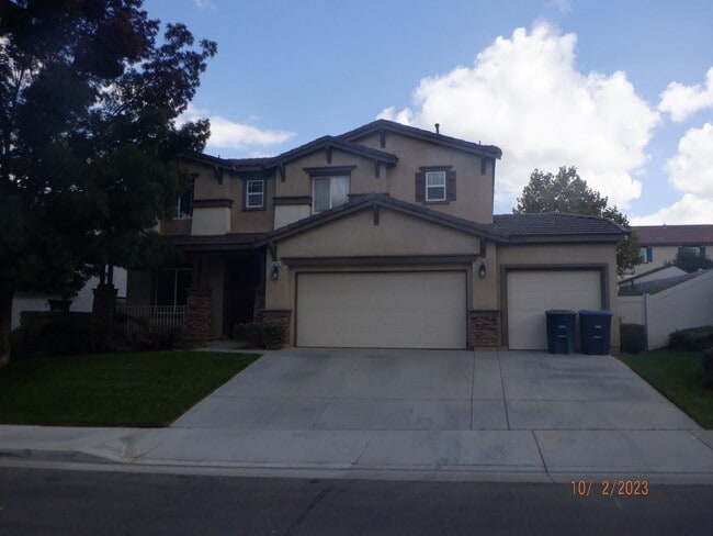 Photo - Located in the Heart of Tehachapi!
