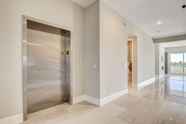 Photo - 9133 Las Manaitas Ave Unit 302
