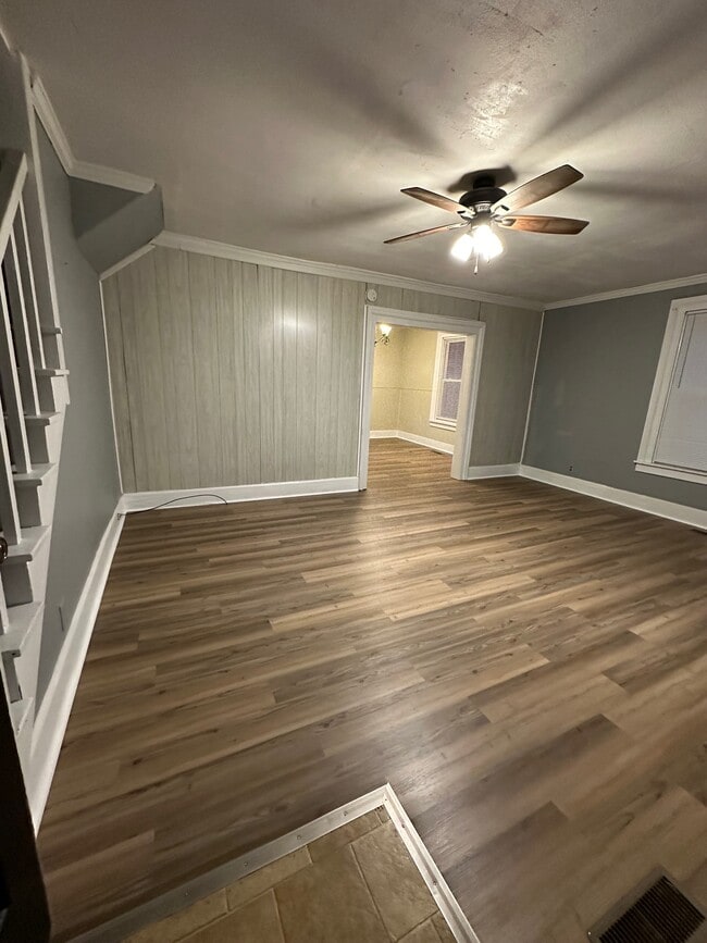 Photo - 38 Walker St