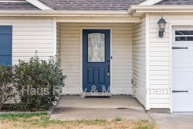 935 Hugh Hunter Rd