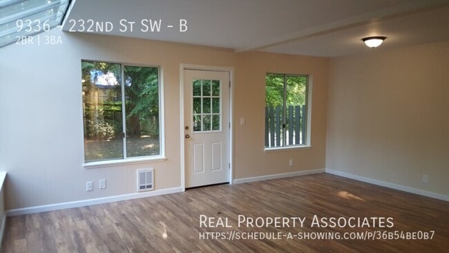 Photo - 9336 232nd St SW Unidad B