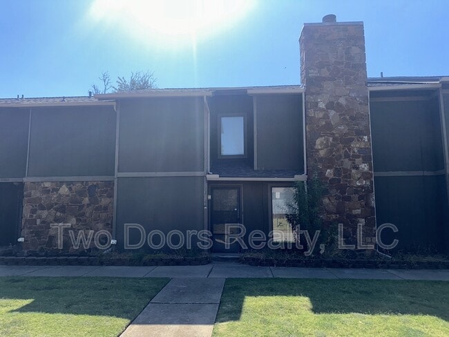 Building Photo - 2202 Shadowridge Dr