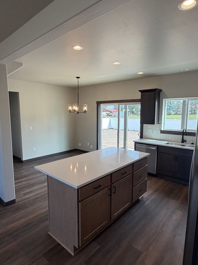 Photo - Beautiful & Brand New 4 bd/2.5 ba Home