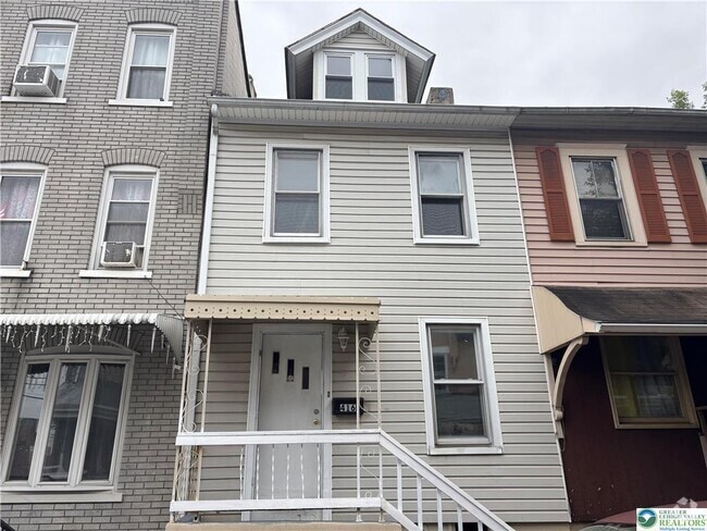 Building Photo - 416 W Green St Rental