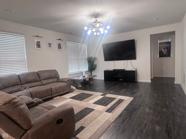 Photo - 2680 Sheek Rd