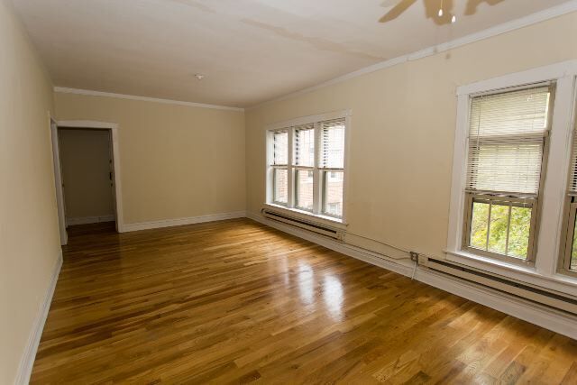 Photo - 631 W Barry Ave Condo Unit S4