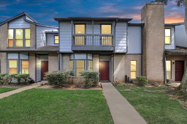 Photo - 12400 Brookglade Cir Unidad 47