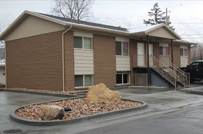 Building Photo - Ada-315 E 600 S Springville, UT 84663 Unit 3