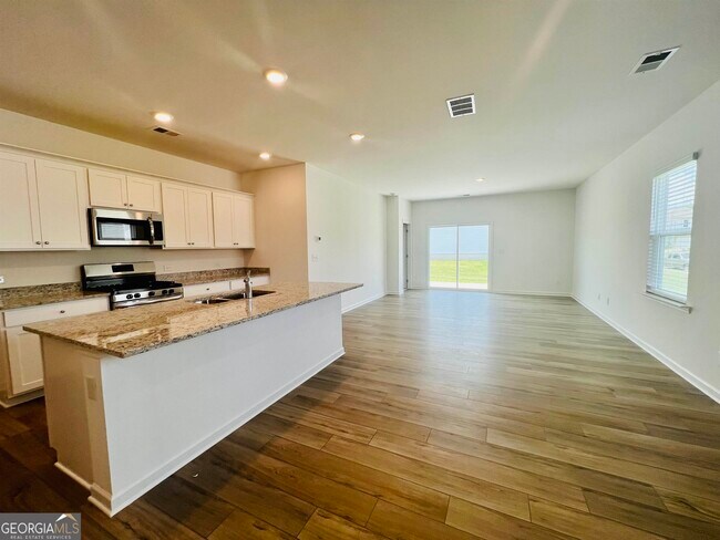 4005 Berry Farm Ct