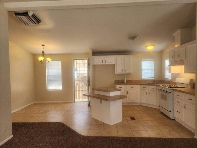 Photo - 505 33rd St Unit A