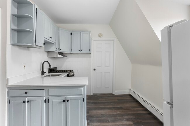 Photo - 676 Chestnut St Unit 3