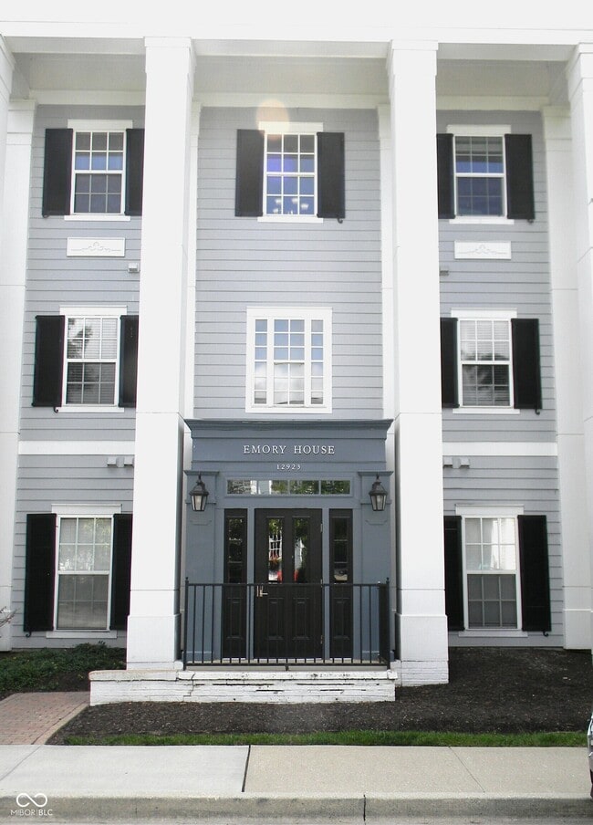 Building Photo - 12923 Tradd St Unit 1A