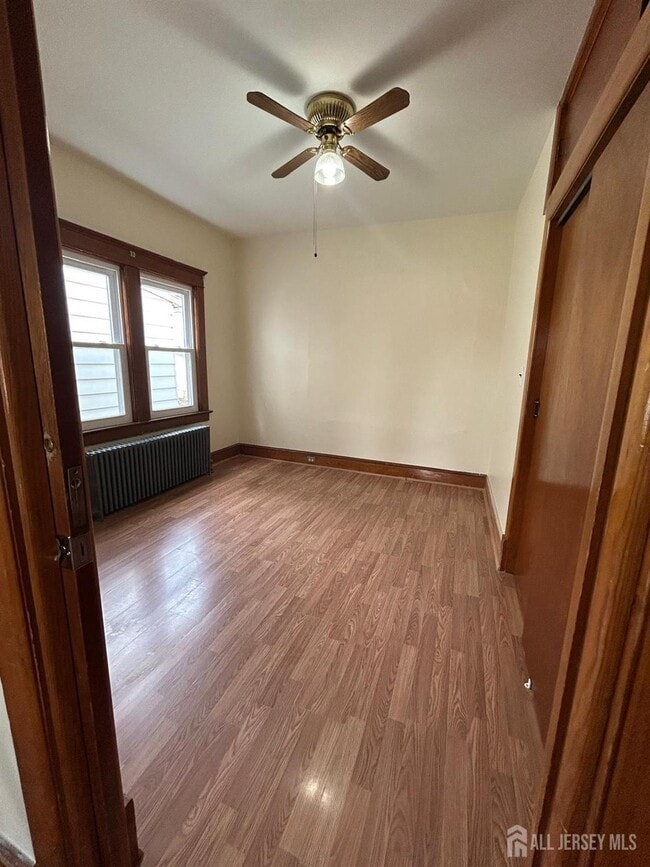 Photo - 124 William St