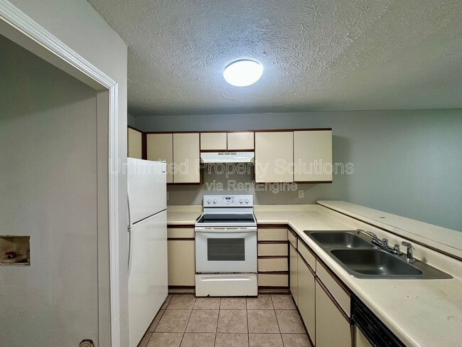 Photo - 205 Sunn Aire Ct Unidad A