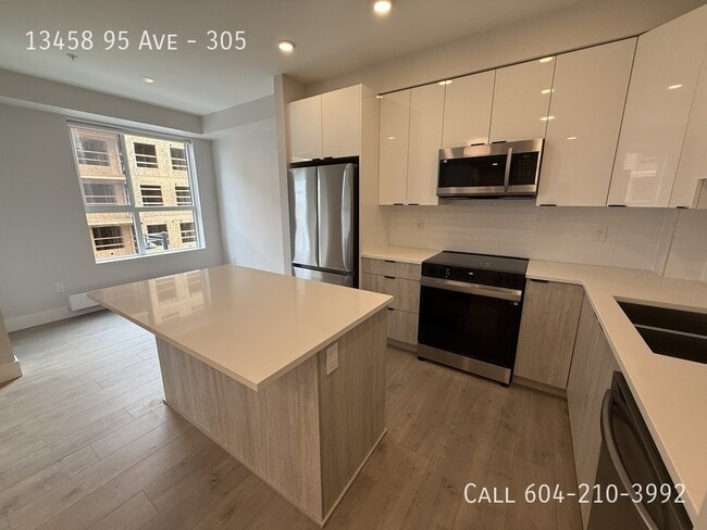 Building Photo - Brand New Condo - One Month Free Rent! Unit 305