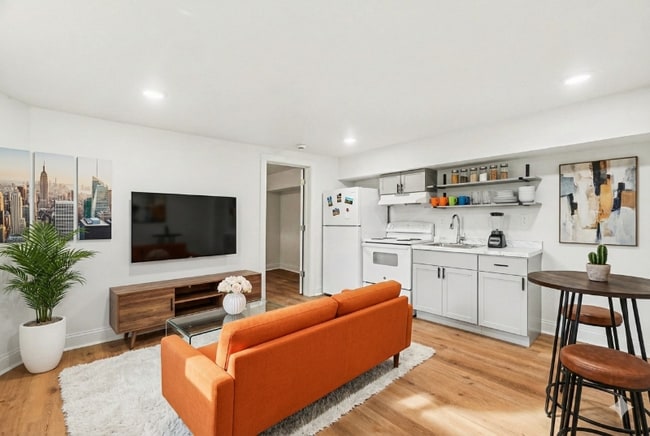 Building Photo - 3337 Reading Rd