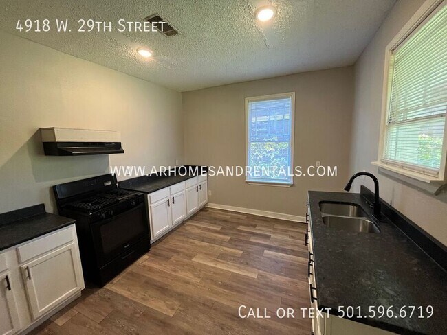 Photo - 4918 W 29th St