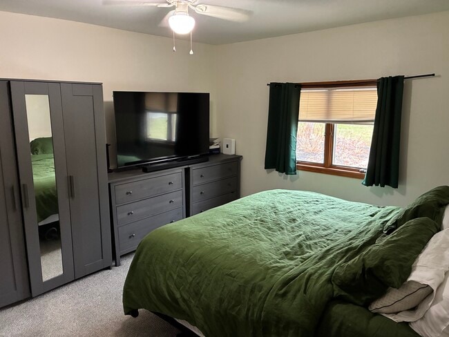 Photo - 14 Winside Ln Unit Apartment