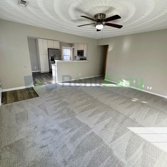 Photo - 1327 Hazel Ave