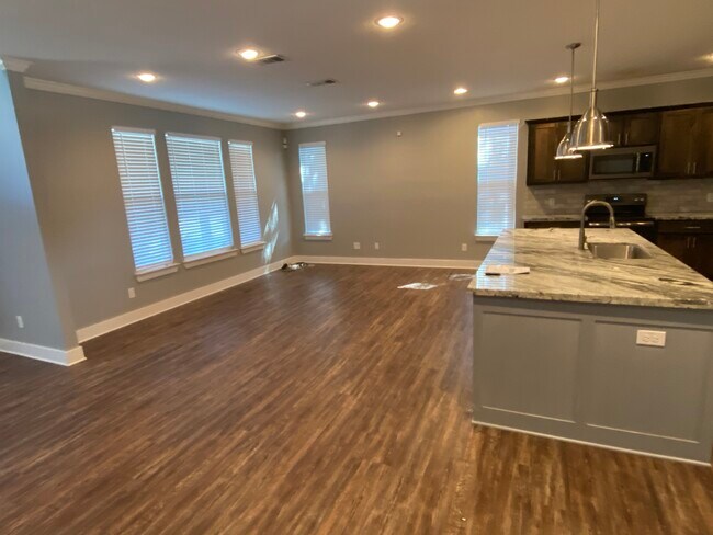 Photo - 1401 Speight Ave