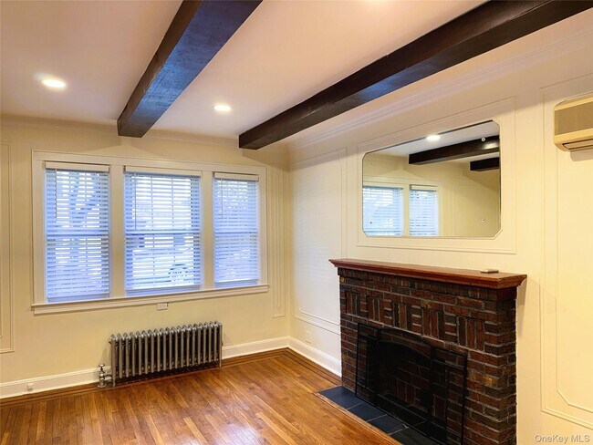 Photo - 48-43 44th St Unit Apt 1