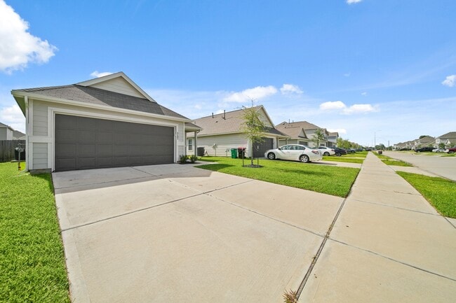 Building Photo - 5407 Briana Dee Dr Rental