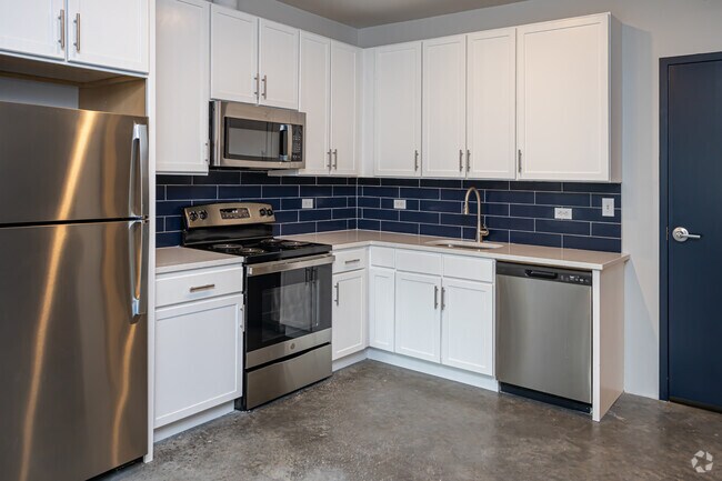 1HAB, 1BA - 583 ft² - The BonVi Apartments