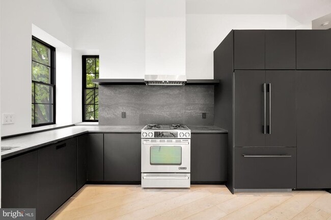 Photo - 1451 Maryland Ave NE Unit PH