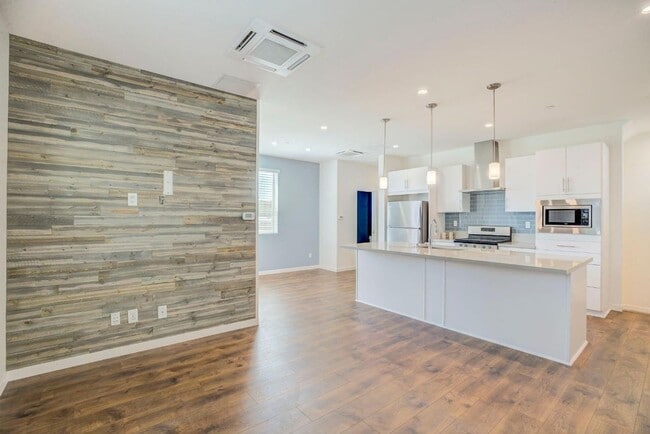 Photo - Modern Living at The MIll Gorgeous 2bed/2.5bath home
