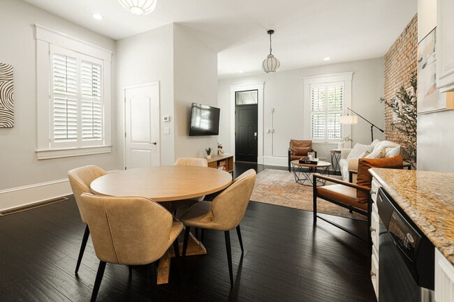 1354 Broadway-SI ID1056136P