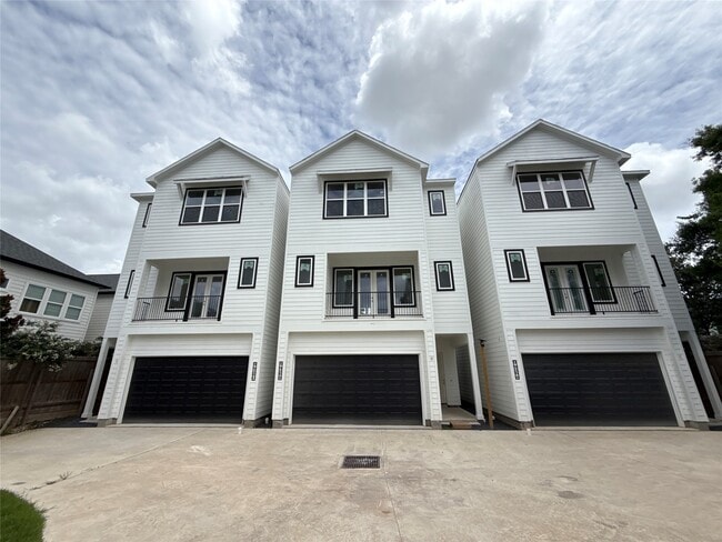 Building Photo - 9426 Campbell Rd