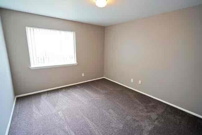 Photo - 921 NE 12th St Unidad 55