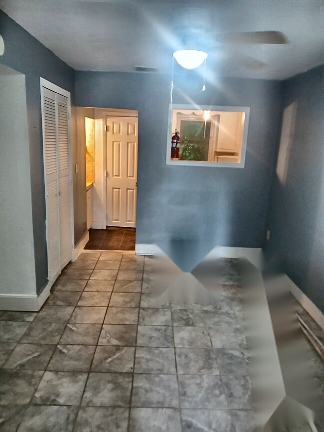 66 Main St Unit 8