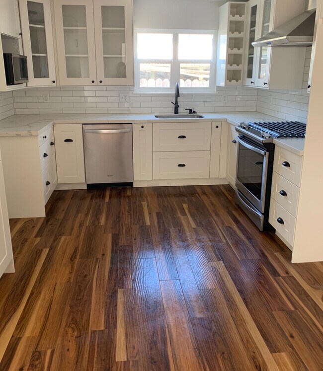 Photo - 1521 Colwood Dr