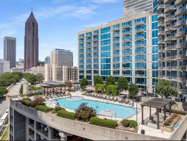 Photo - 400 W Peachtree St NW Unit Downtown Luxury Condo