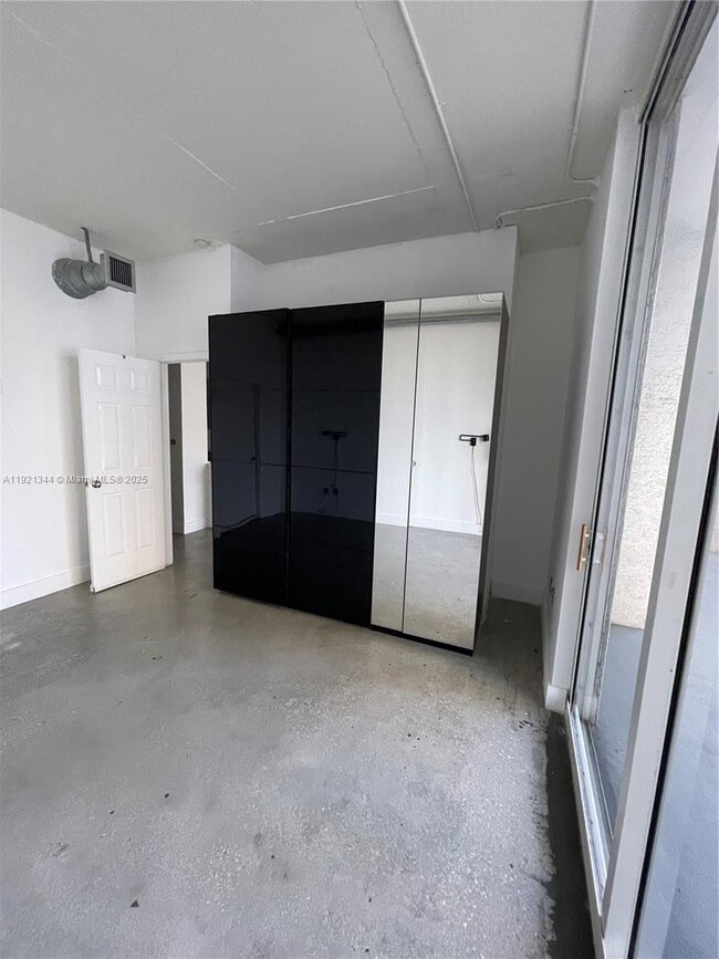 Photo - 444 NE 30th St Unit 603