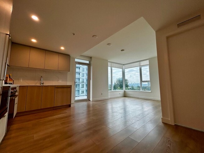 Photo - 308 Alderson Ave