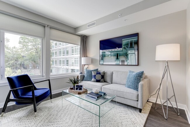 One-bedroom living room
