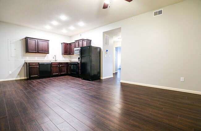 Tower B or C - Living room