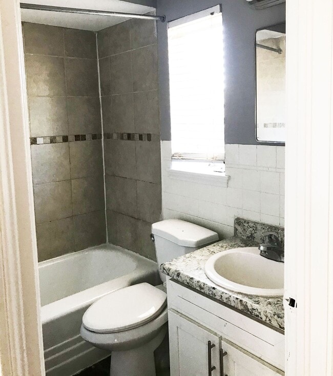 Photo - Contour Gardens