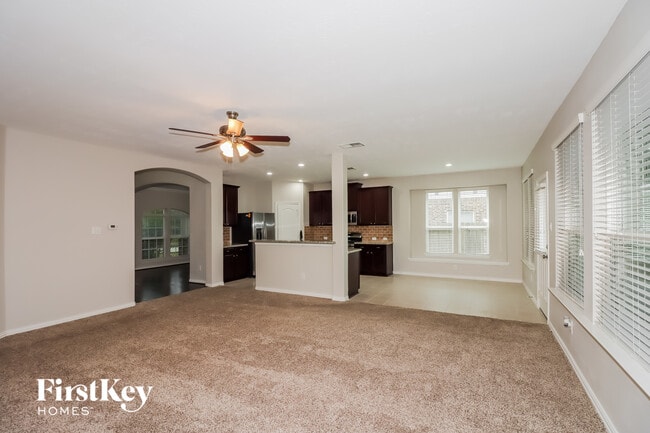 Photo - 219 Chestnut St