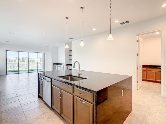 Photo - Eagle Creek Luxury Home