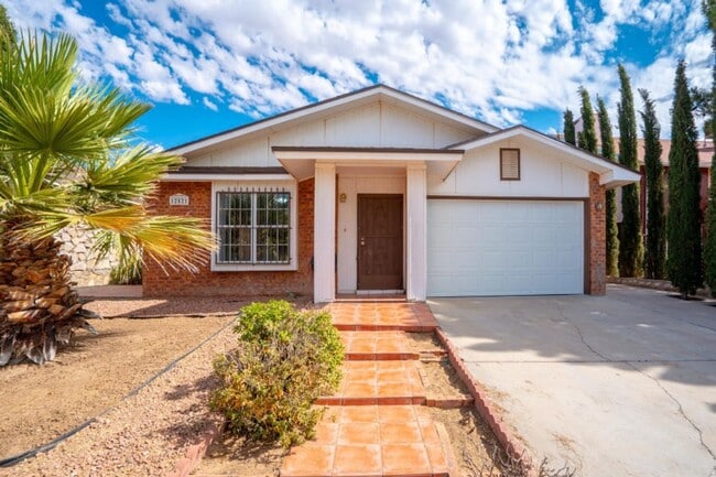 Building Photo - Adorable 4 bedroom, 2 bath in East El Paso! Rental