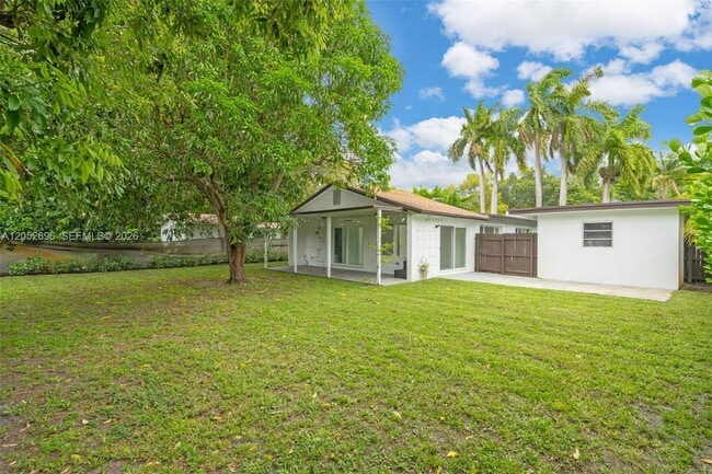 Photo - 1580 NE 139th St