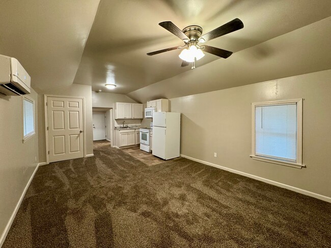Photo - One bedroom Home near Kellogg!