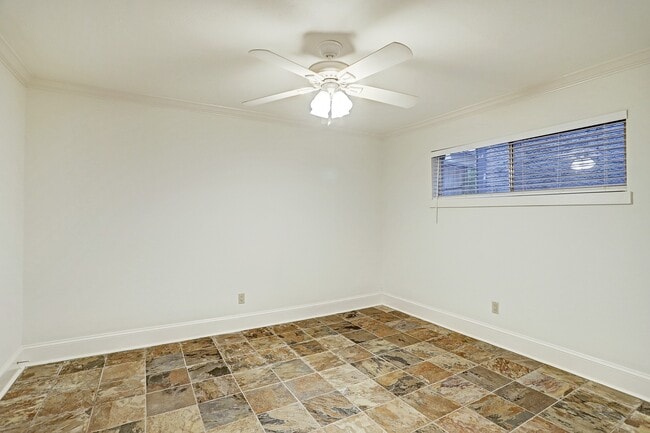 Photo - 2418 Mimosa Dr Unidad 5